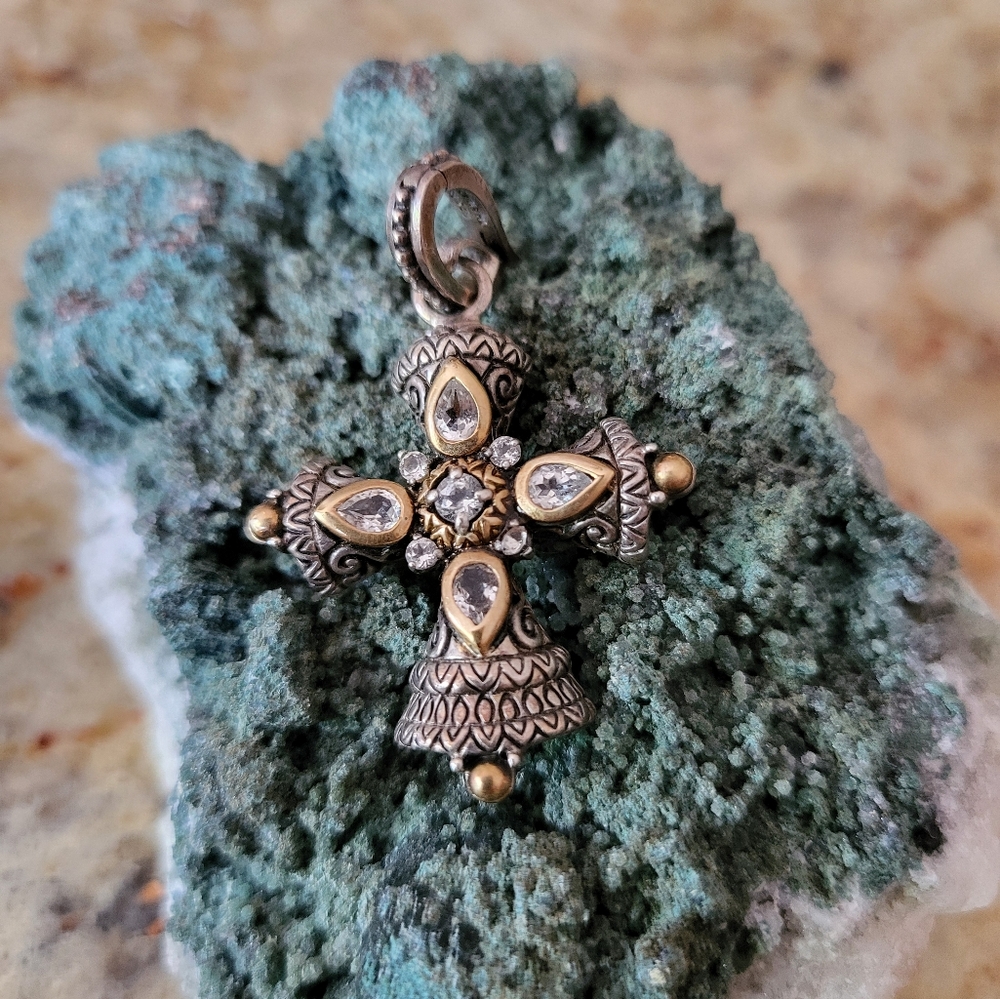 Barbara Bixby sterling silver and 18k gold cross pendant - Picture 6 of 6